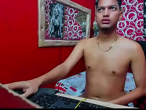 PEINBOYS live cam