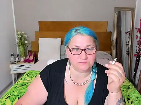 Sugarmommy_69X webcam