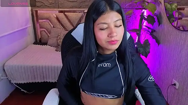 Canela_savagee_ webcam