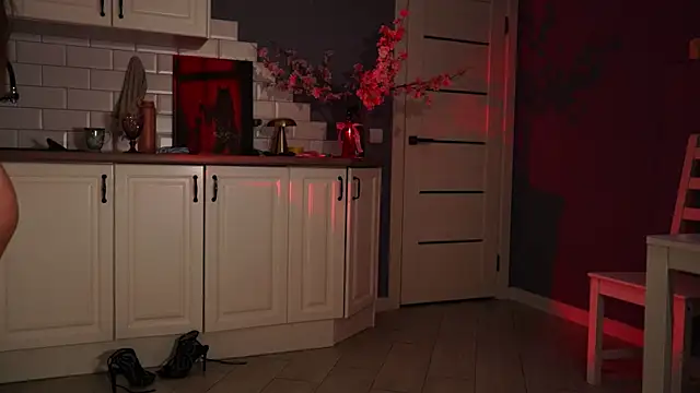 Moni_Carroll webcam