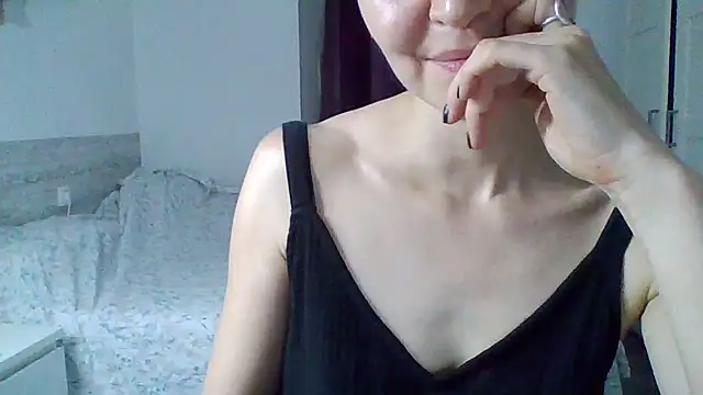 soriina - Soriina's free webcam - UK Sex Cams