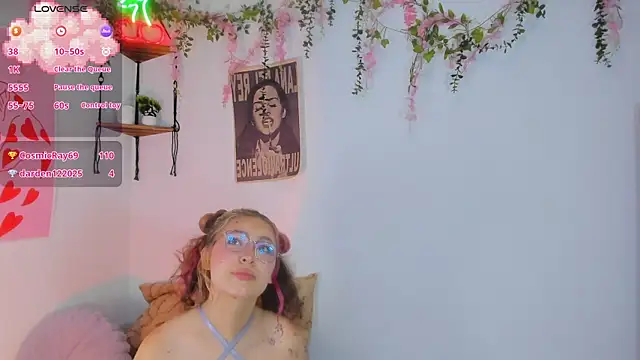 marietaylor_ (F teen) - SEXY DANCE NAKED