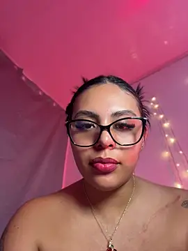 Aylin_Fox webcam
