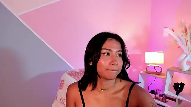 chel_moon webcam