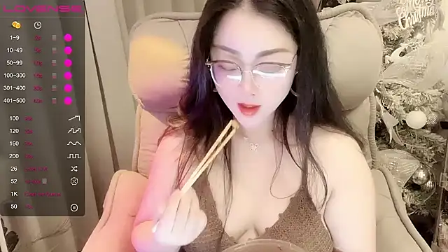 Monica-666888- webcam
