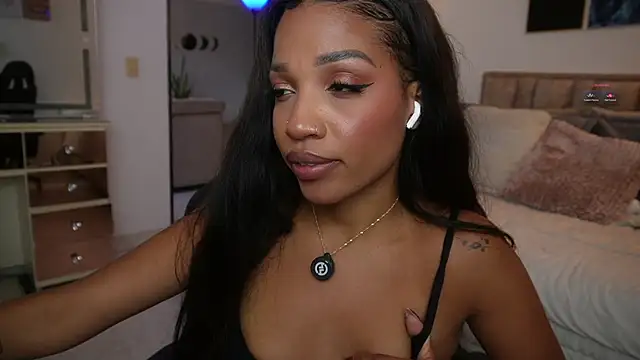 eimi_spacee webcam