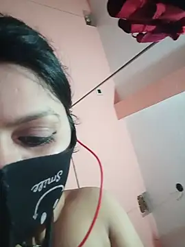 ZOYA-STRIP live webcam show