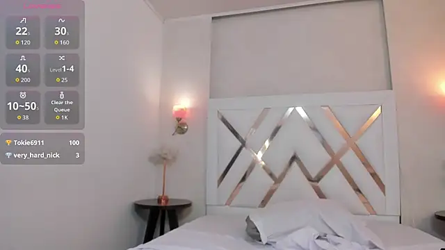 Sky_Collins_