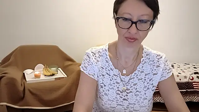 BellaRose_2020 webcam