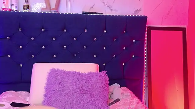 Dakotaa_Johnson webcam