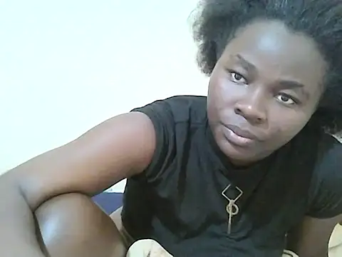 roziebeauty webcam