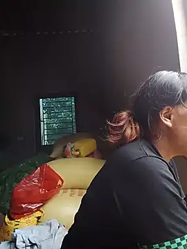 Moon_squirtt webcam