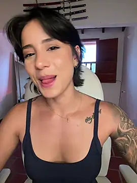 Ale_Lewis webcam