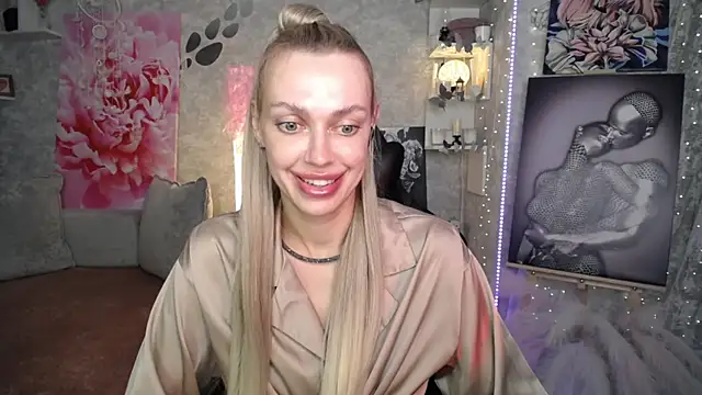 NickyAdamidi webcam