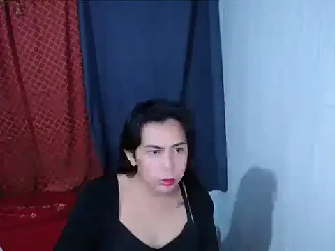 BriannaCruz24 webcam