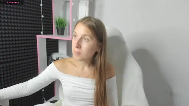 Xenia_paradise live cam on StripChat