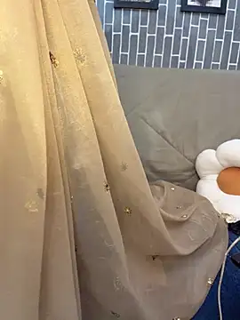 escape_with_me live cam