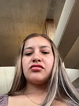 alana_69 webcam