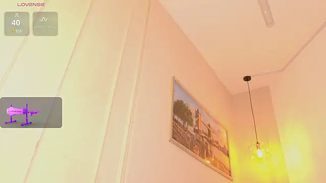 Zuzu_sweet webcam