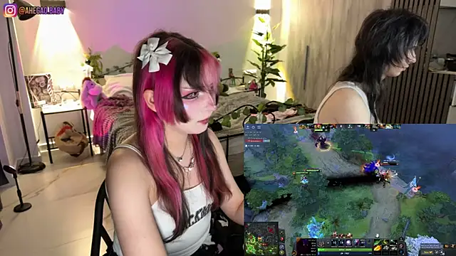 h3ntai_baby webcam