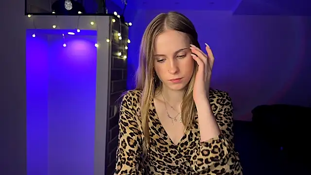 amily_sunray live webcam show