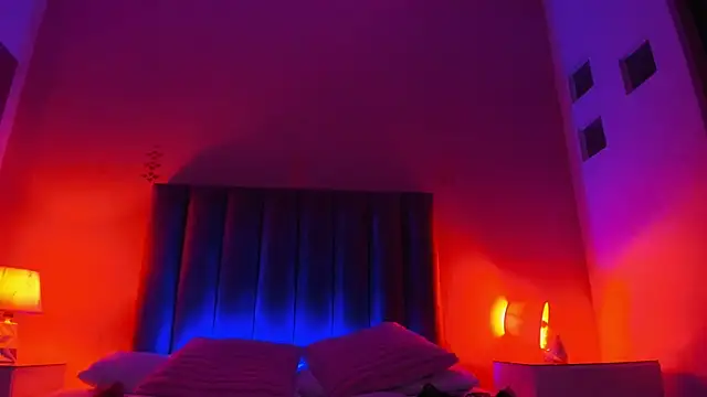scarlet_pielcanela webcam