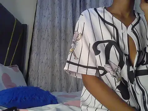 Fl0wrs_ webcam