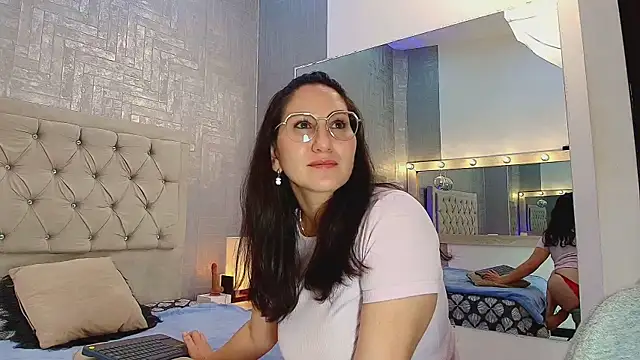 Antonella_Saa live webcam show