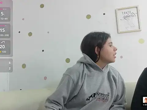 Emilyblosom-y-MiaRose webcam
