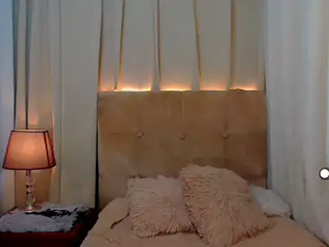 mistressseductionleah webcam