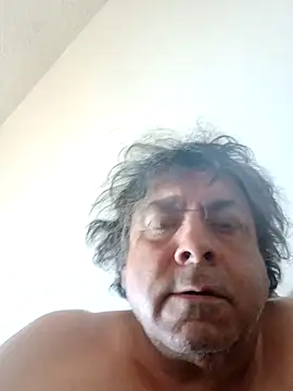 deepinsideme68 webcam