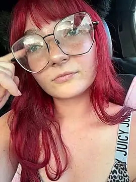 urpuppymoon webcam