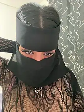 mari_layali