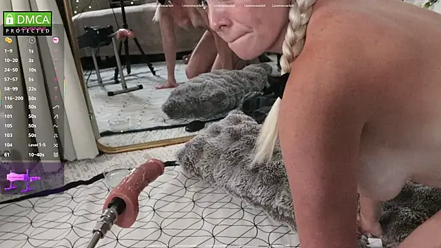 LoveMoScarlett webcam