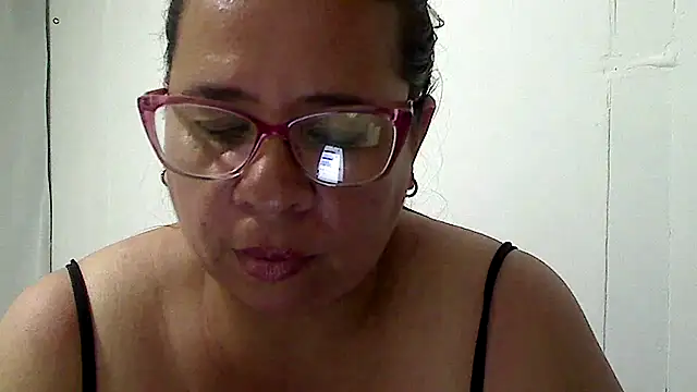 luciana69hot webcam