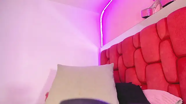 BiancaValentinna webcam