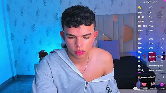 keahi_tay live cam on StripChat
