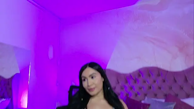 AshleyFerreer webcam