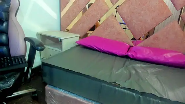 Amira_xXx98 webcam