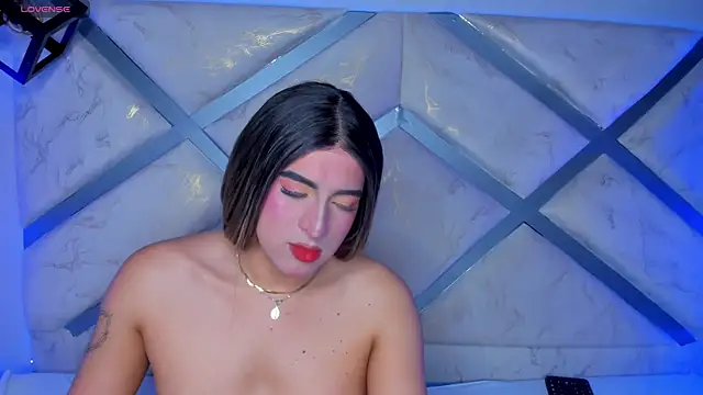 cami_rouxx webcam