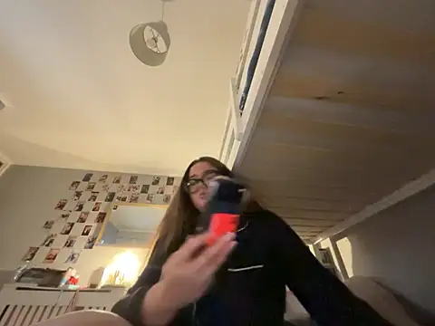 Cherryminxxx webcam