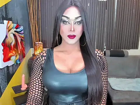 Master_Nicole webcam