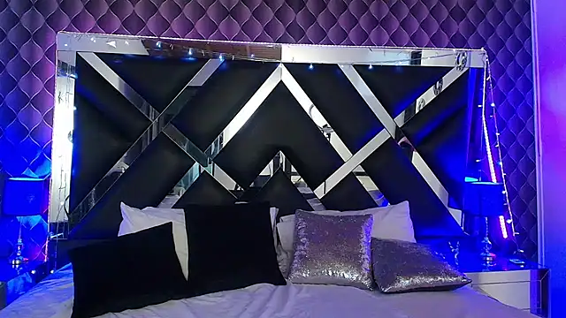 victoriaa_lee_ webcam