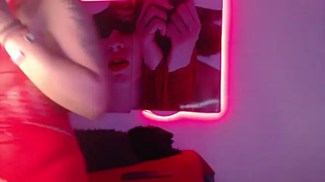 SamathaMay live sex cam