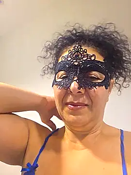 CurvyTurkishAsena_xx webcam