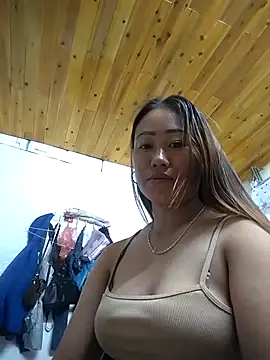 tttmai live cam on StripChat