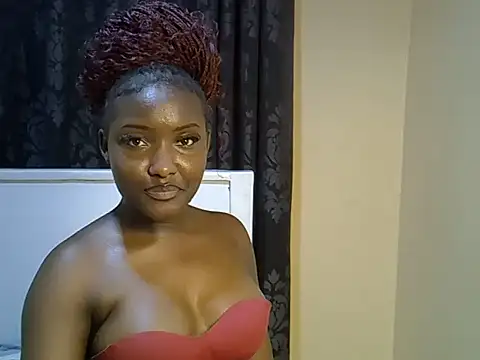 Ebonybarbieeee live cam on StripChat