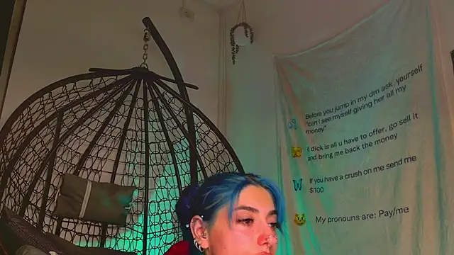 AriaVoss live webcam show