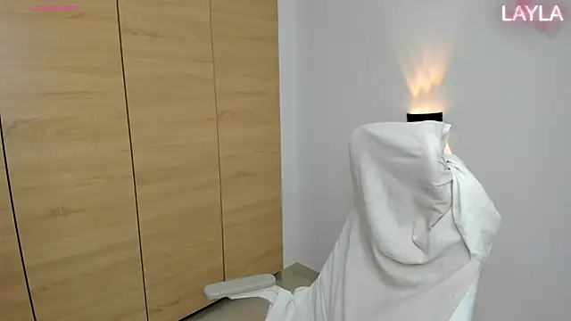 LAY_LA_ webcam