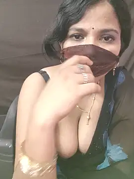 Shaniyaloveyou32 live webcam show